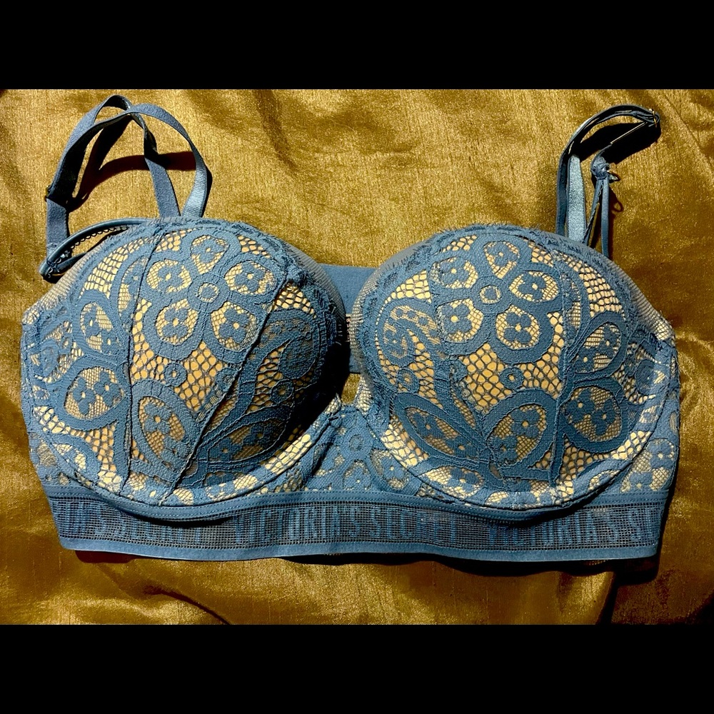34B Victoria’s Secret Bra